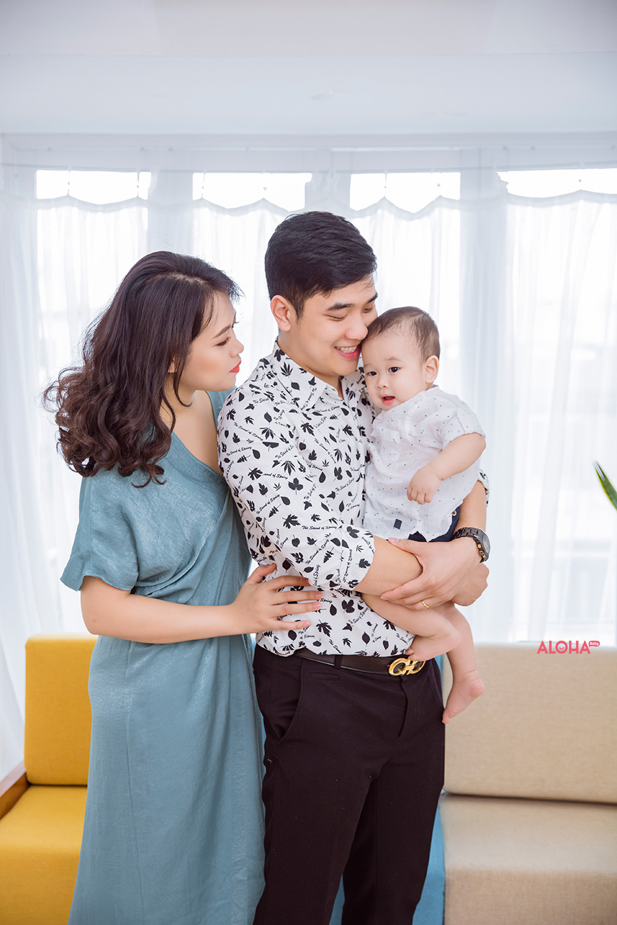 album ảnh gia đình bé nhật minh